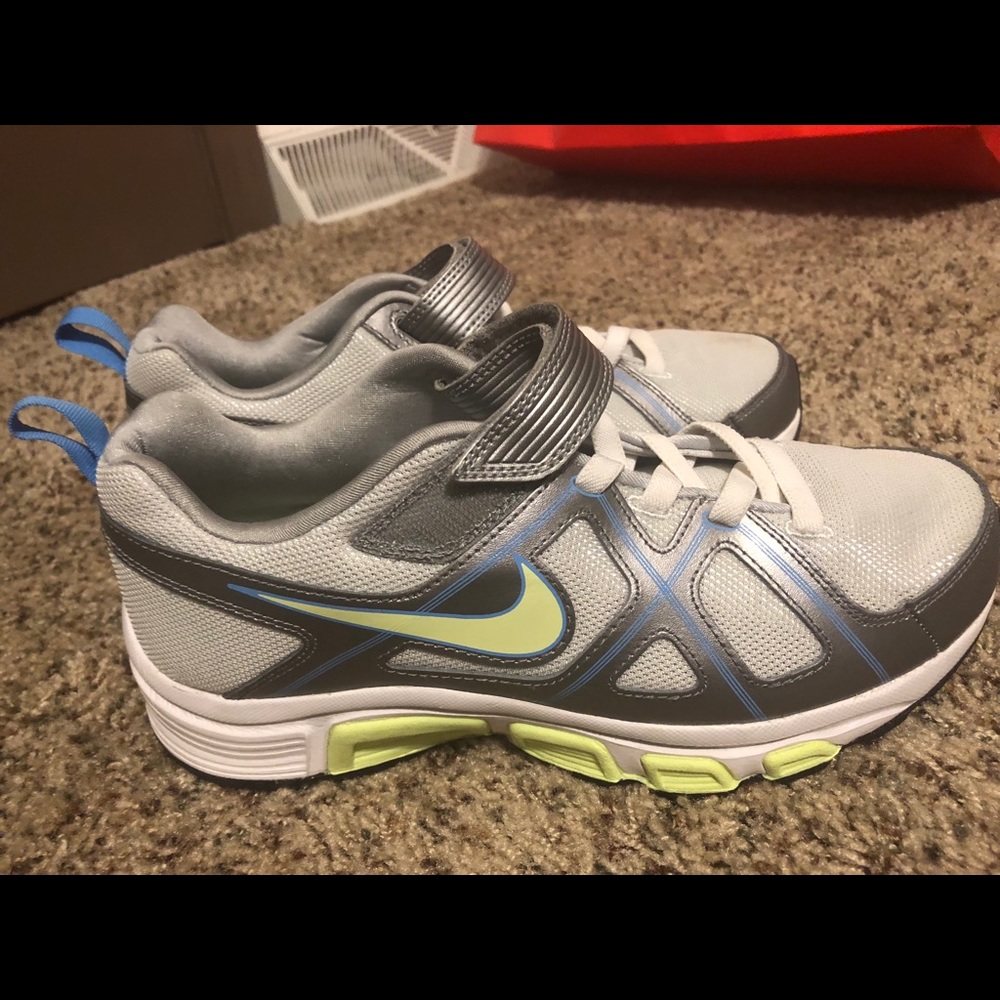 Nike Sneakers